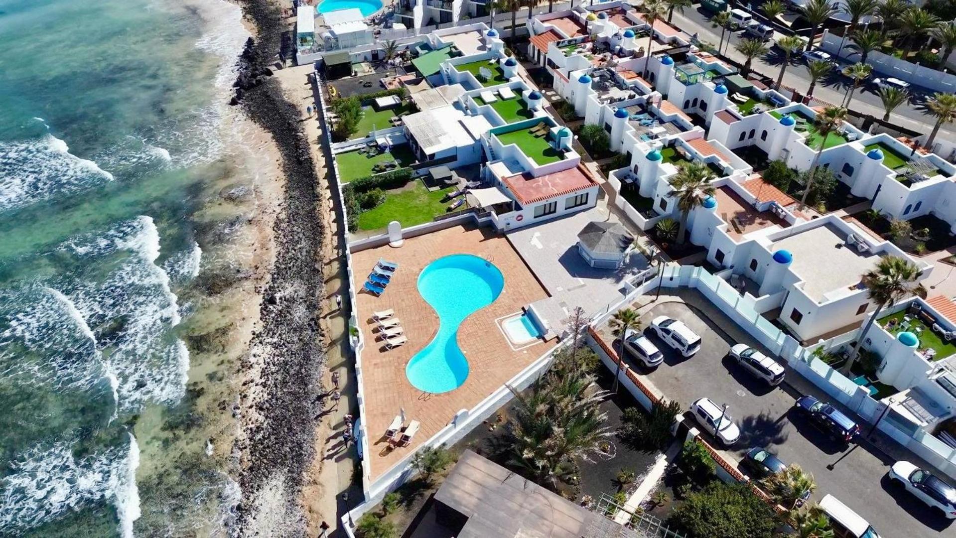 Geranio House, Beachfront, Pool, Holiday home *
